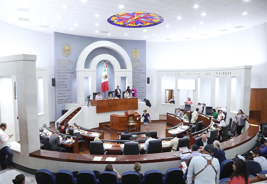 EN REUNIÓN DE COMISIONES UNIDAS DE JUSTICIA Y GOBERNACIÓN SE APRUEBA DICTAMEN QUE CONCEDCE INDULTO SOLICITADO POR LA PERSONA SANJUANA&nbsp;N.