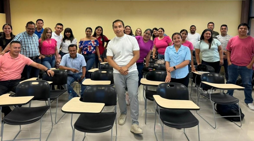 DOCENTES RECIBEN CAPACITACIÓN EN PERSPECTIVA DE GÉNERO