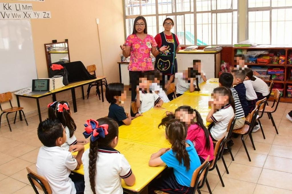 EDUCACIÓN DE SOLEDAD VIGILA E INCENTIVA LA PROTECCIÓN DE LA SALUD DE ESTUDIANTES ANTE EL&nbsp;CALOR