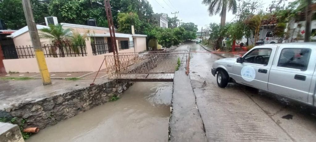 ANTE PRECIPITACIONES, EJECUTIVO ESTATAL SUPERVISA PARAJES&nbsp;TURÍSTICOS