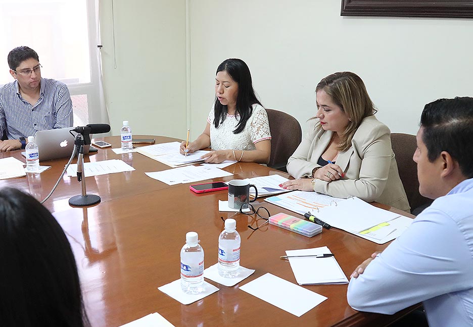 CONOCE COMISIÓN DE ASUNTOS INDÍGENAS DICTAMEN CON OCHO TURNOS PENDIENTES SOBRE REFORMAS A LA LEY DE CONSULTA INDÍGENA: DIP. BERNARDA REYES&nbsp;HERNÁNDEZ