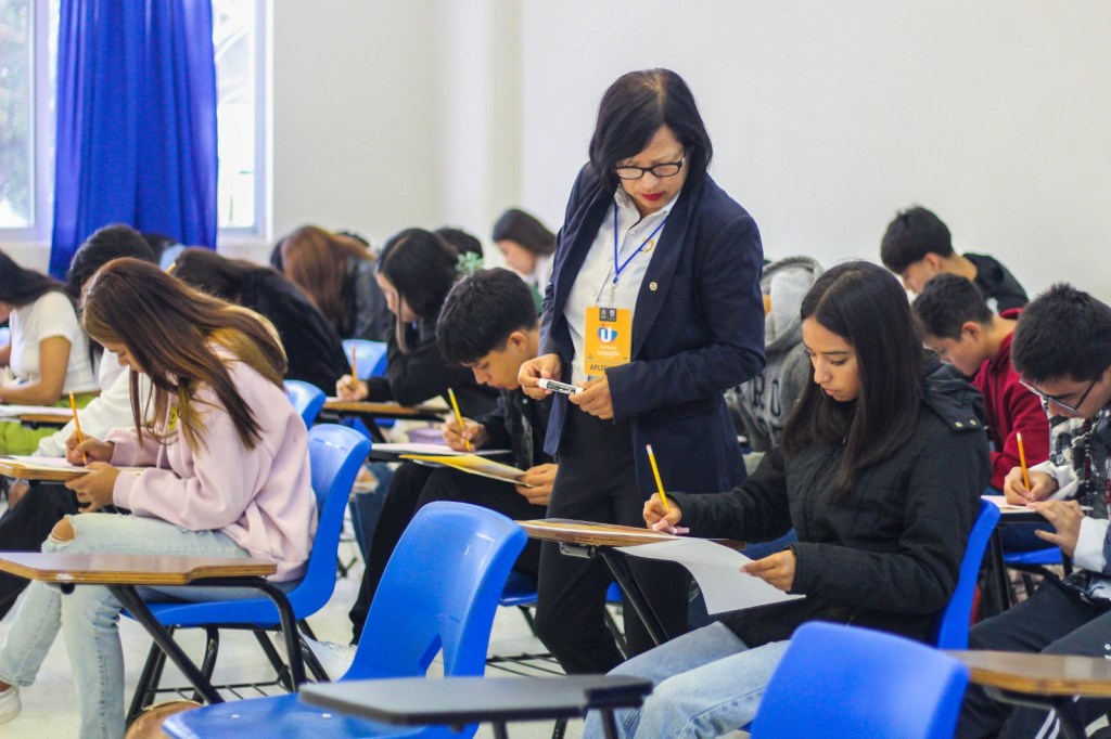 Sin incidentes mayores transcurrió el primer día de aplicación del examen de conocimientos del Proceso de Admisión UASLP 2024