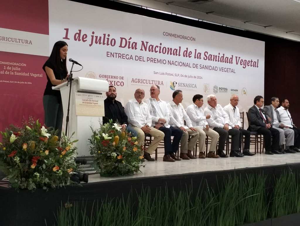 ESTADO Y FEDERACIÓN ENTREGAN EL PREMIO DE SANIDAD VEGETAL EN&nbsp;SLP