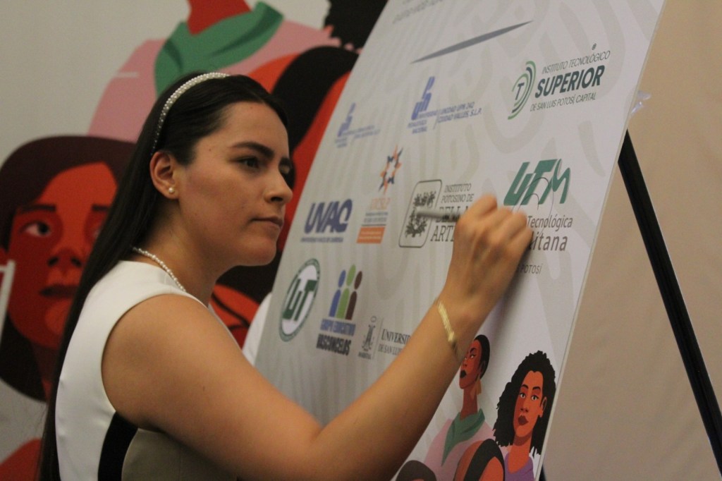 EXPOBECAS BRINDA MÁS APOYO A LAS MUJERES CON OPCIONES&nbsp;EDUCATIVAS