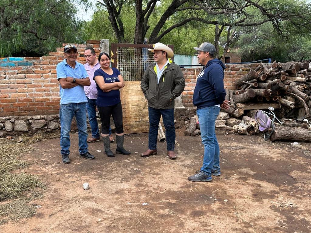 Atención inmediata del Ayuntamiento de Villa de Reyes a las familias afectadas por las lluvias en la comunidad de San&nbsp;Miguel