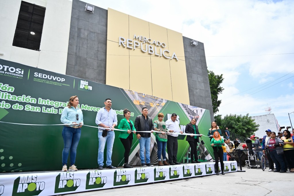 RICARDO GALLARDO ENTREGA REHABILITACIÓN DEL MERCADO&nbsp;REPÚBLICA