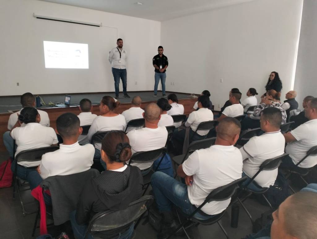 SEGURIDAD PÚBLICA DE SOLEDAD SUMA CURSO PARA CADETES ENFOCADO A NUEVAS&nbsp;MASCULINIDADES