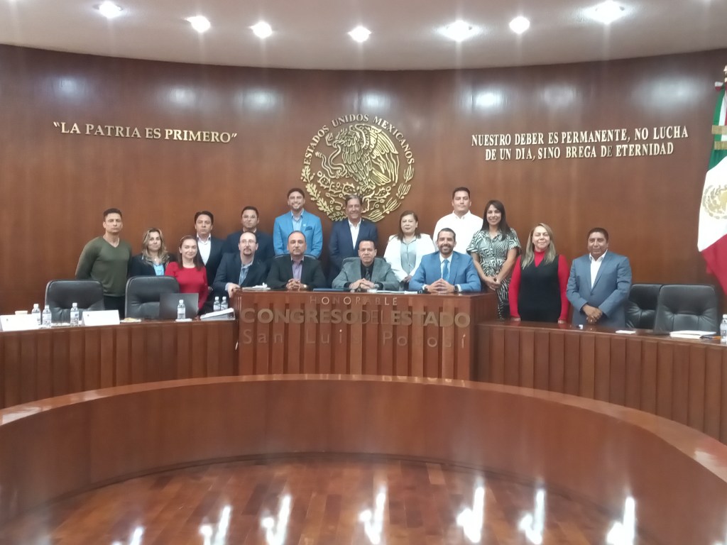 EL CONGRESO DEL ESTADO REALIZÓ LA INSTALACIÓN FORMAL DE LA COMISIÓN DE ENTREGA-RECEPCIÓN QUE MARCARÁ EL RELEVO ADMINISTRATIVO ENTRE LA LXIII Y LA LXIV&nbsp;LEGISLATURA