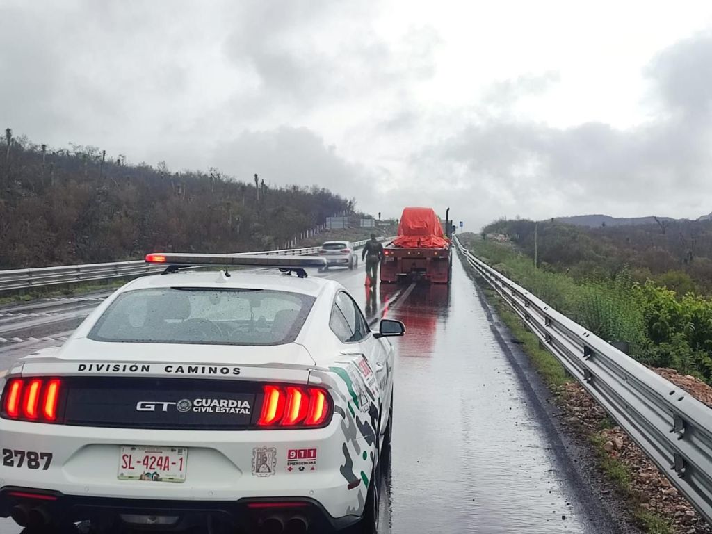 GOBIERNO ESTATAL ATIENDE Y VIGILA LAS CUATRO REGIONES ANTE&nbsp;LLUVIAS