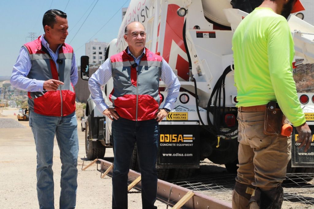 Con recursos de regularización de autos extranjeros, Ayuntamiento atenderá baches de la&nbsp;Capital