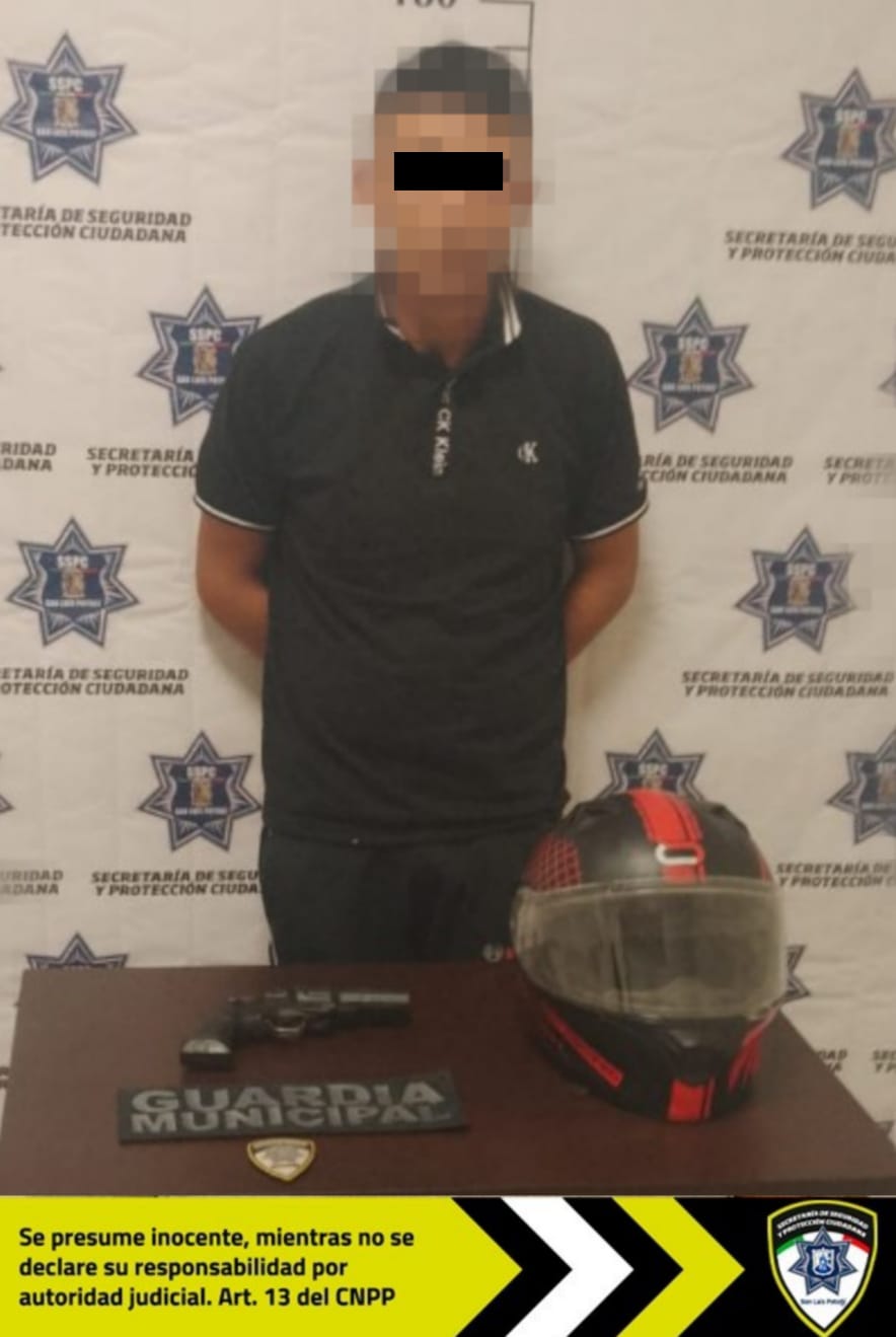 Oficiales de Guardia Municipal detiene a hombre que asaltó a repartidor de comida en la colonia Valle&nbsp;Progreso