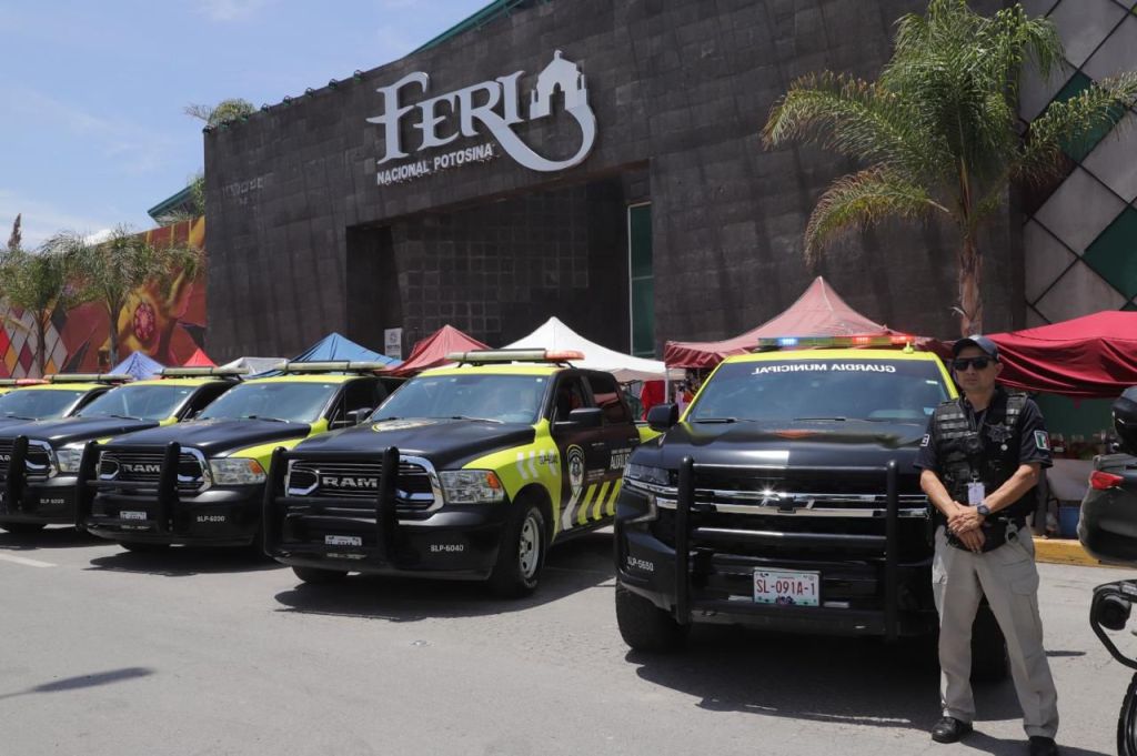 Ayuntamiento de la Capital se suma al operativo Fenapo limpia, iluminada y ordenada, junto a Gobierno Estatal y&nbsp;Patronato