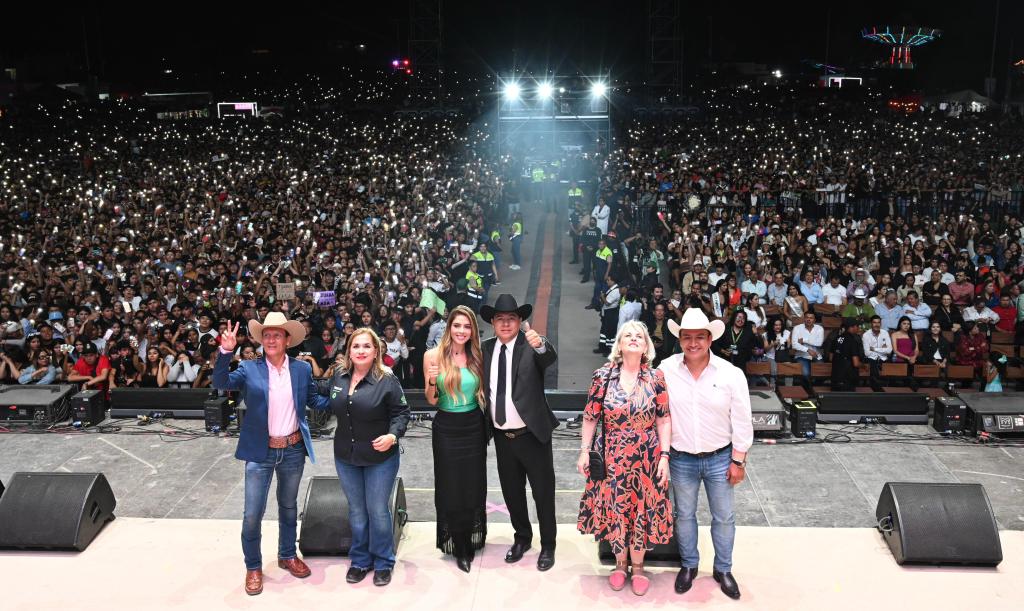 RICARDO GALLARDO ARRANCA LA MEJOR FERIA NACIONAL POTOSINA DE LA&nbsp;HISTORIA