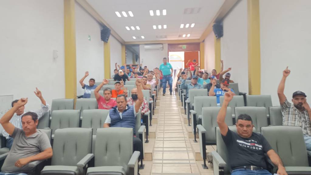 El ordenamiento de los servicios de transporte en Villa de Reyes continúa su&nbsp;proceso