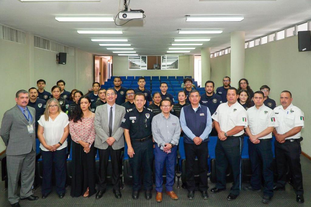 Alcalde Enrique Galindo expone bondades de la educación “no formal” durante Sesión Plenaria en Bogotá,&nbsp;Colombia
