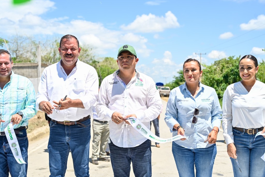 INAUGURA RICARDO GALLARDO RENOVADA CARRETERA TANQUIÁN-SAN&nbsp;MARTÍN