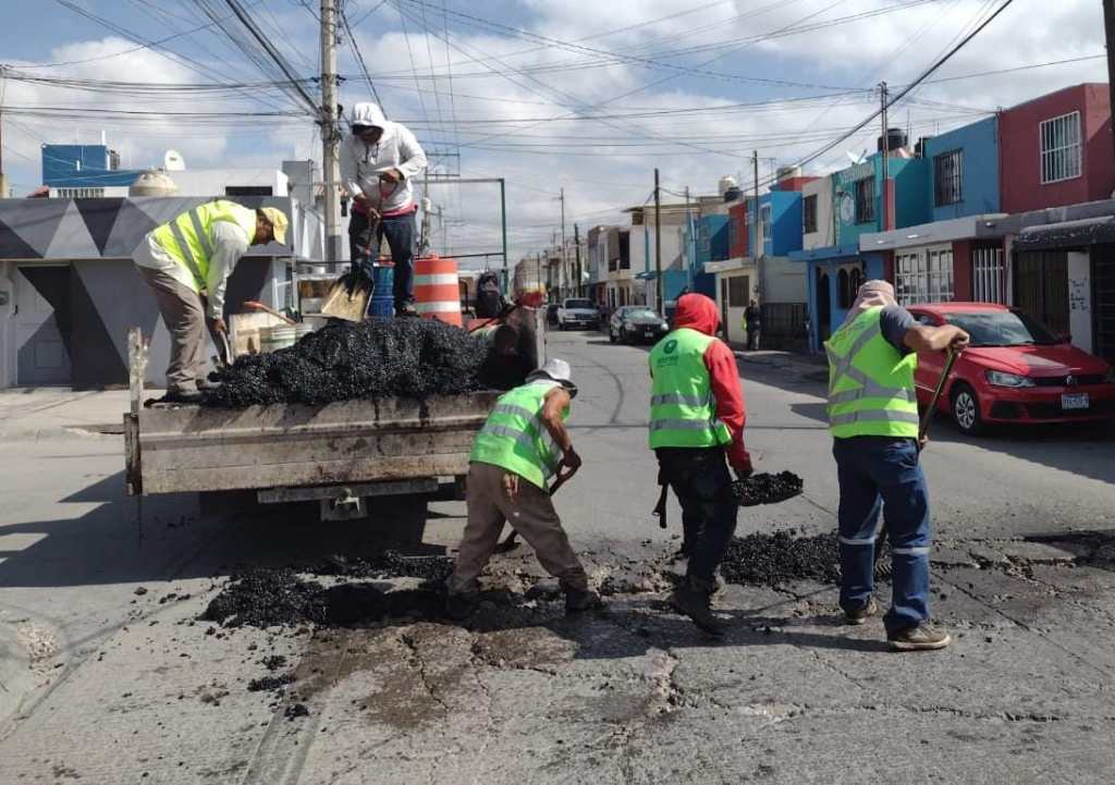 SOLEDAD DE GRACIANO SÁNCHEZ CONTINÚA MANTENIMIENTO VIAL DE CALLES CON LABORES DE&nbsp;BACHEO