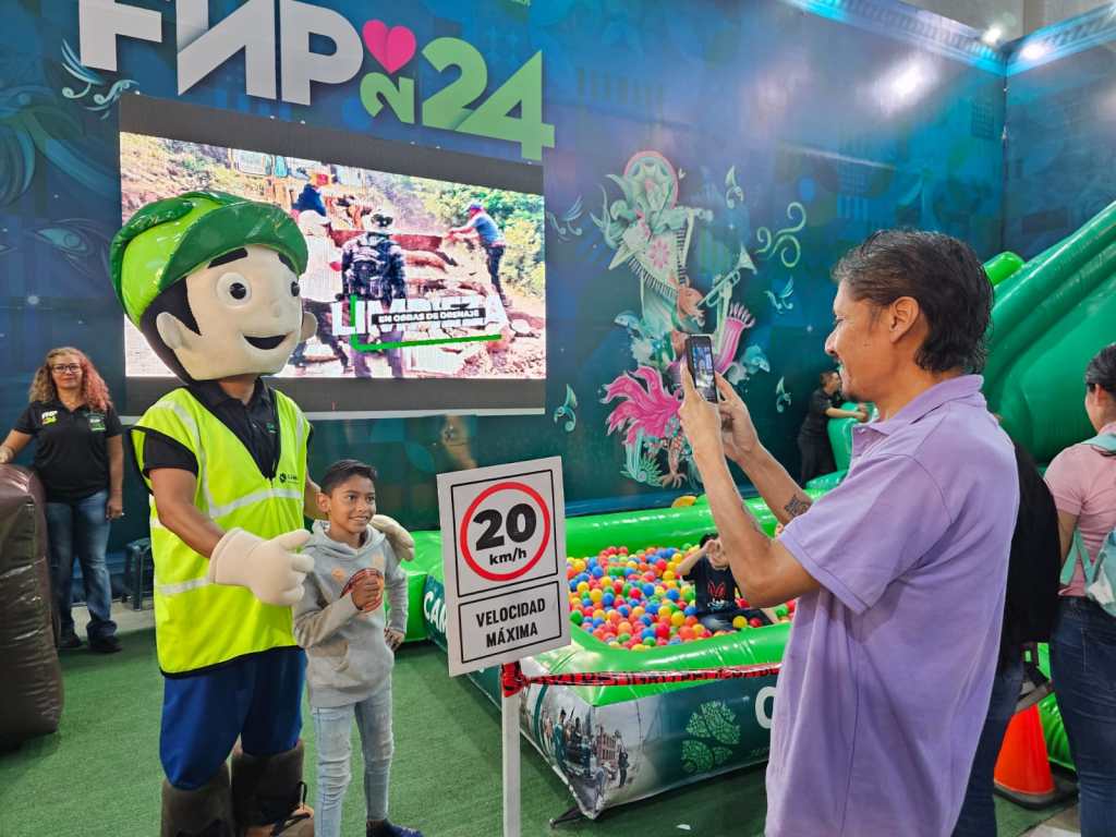 NIÑAS Y NIÑOS DISFRUTAN DE MÓDULO DE LA JEC EN LA&nbsp;FENAPO