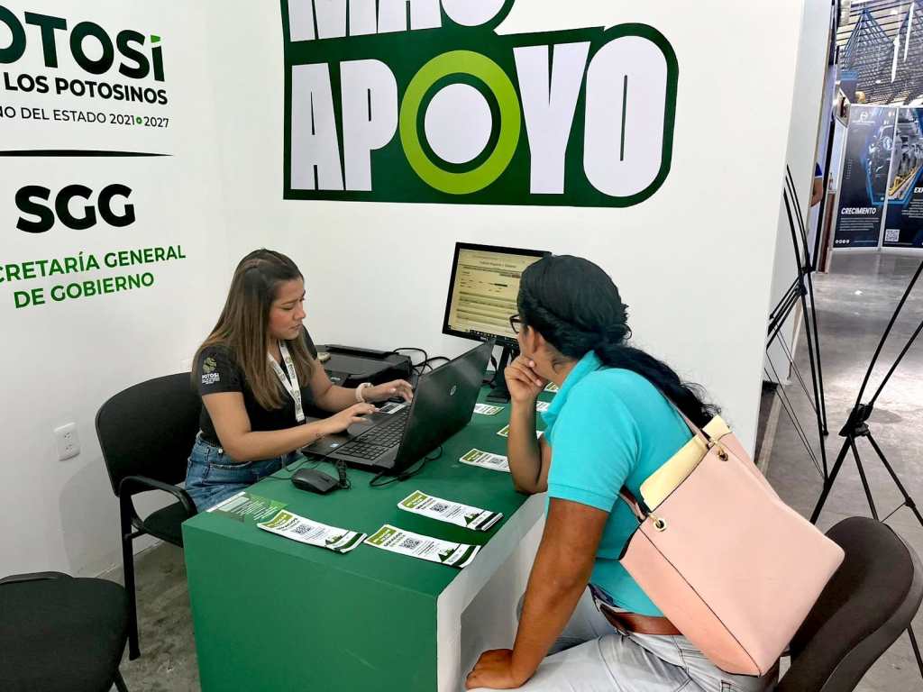 FORTALECEN APOYO A FAMILIAS CON SERVICIOS REGISTRALES EN LA&nbsp;FENAPO