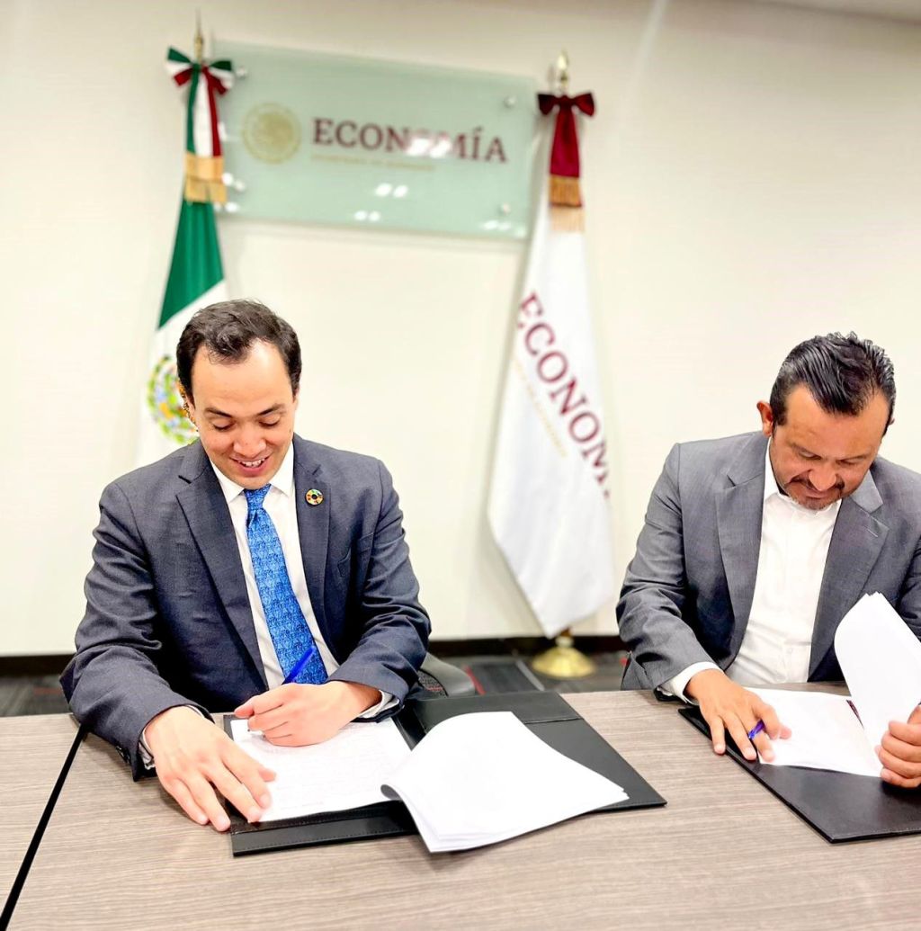 FIRMAN CONVENIO DE COLABORACIÓN SECRETARÍA DE ECONOMÍA Y&nbsp;SEDECO