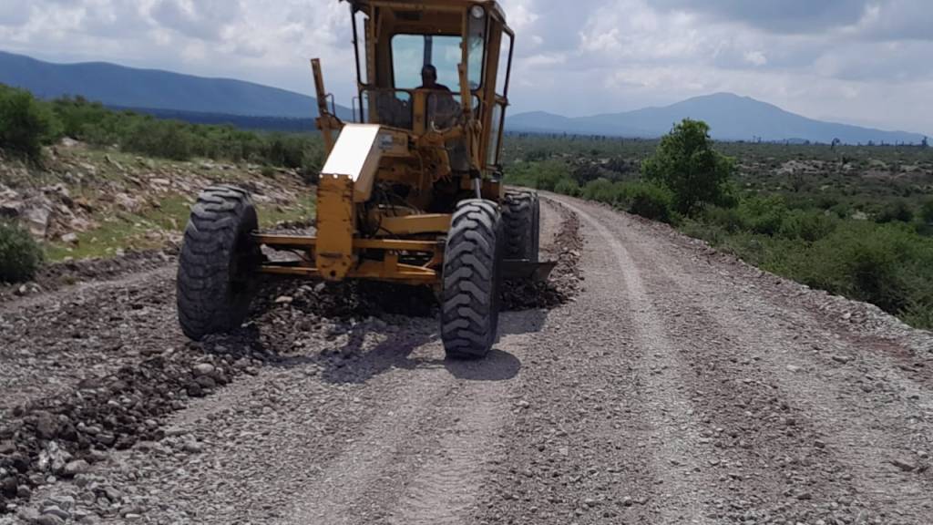 GOBIERNO ESTATAL REALIZA CONSERVACIÓN DE CAMINO EN VILLA DE&nbsp;GUADALUPE