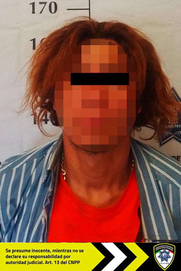 En la colonia Guanos, agentes de Policía Vial aseguran a un hombre señalado de robo a tienda&nbsp;Oxxo