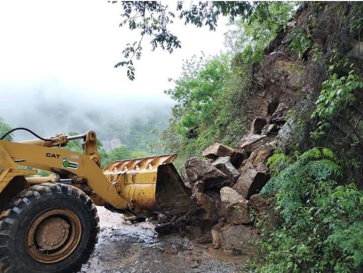 TRAS LLUVIAS, LIBERA GOBIERNO ESTATAL CAMINOS DE LA&nbsp;HUASTECA