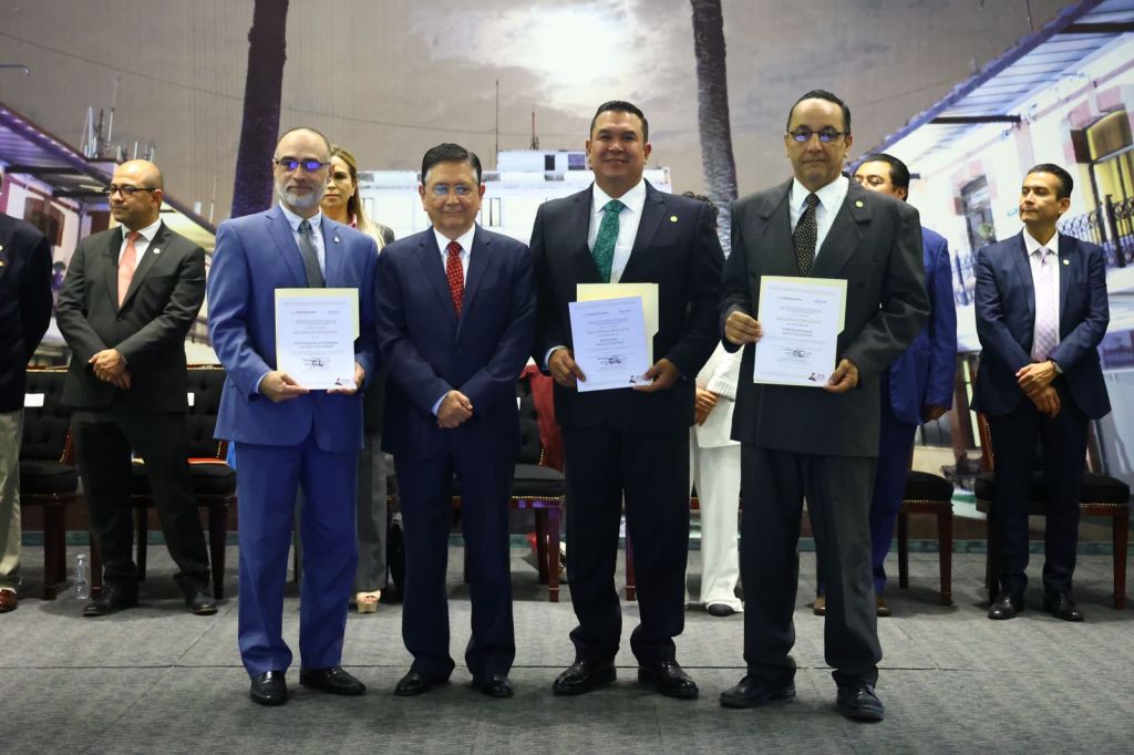 FEDERACIÓN RECONOCE A MUNICIPIOS POTOSINOS CON APOYO DEL&nbsp;ESTADO