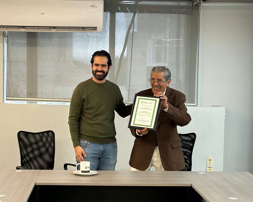 EL EJECUTIVO RECONOCE TRAYECTORIA DE CUITLÁHUAC HERNÁNDEZ EN LA&nbsp;STPS