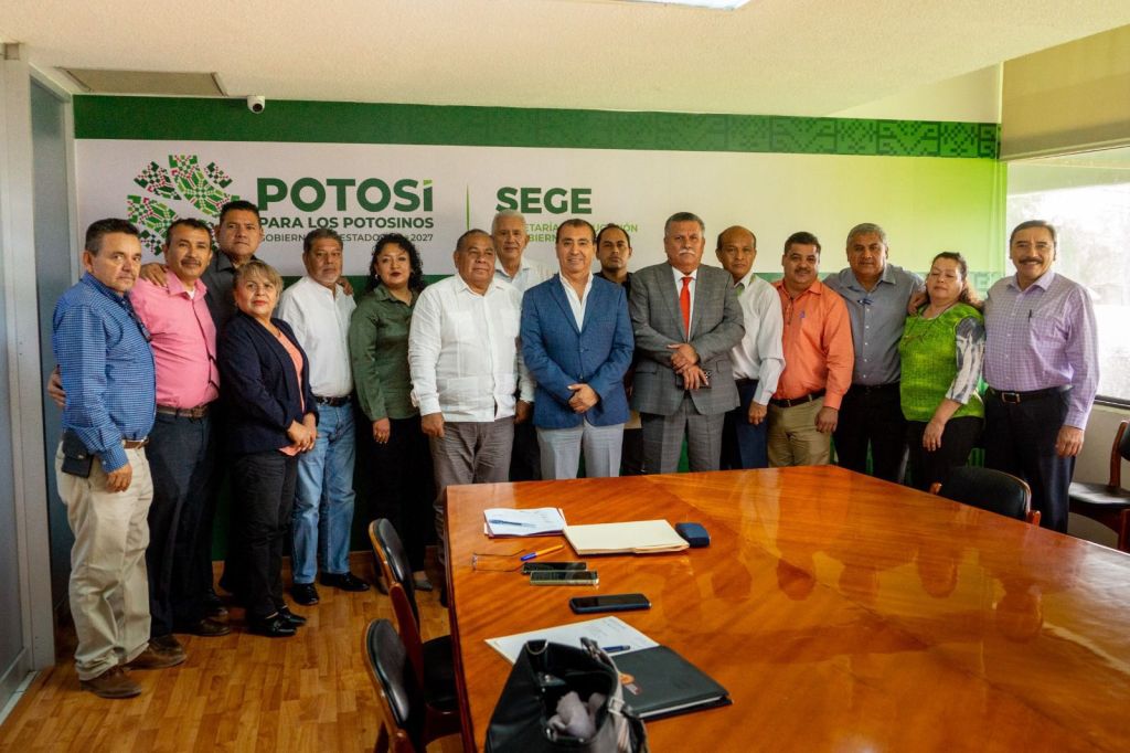 SEGE MANTIENE DIÁLOGO CON DOCENTES DE TELESECUNDARIA