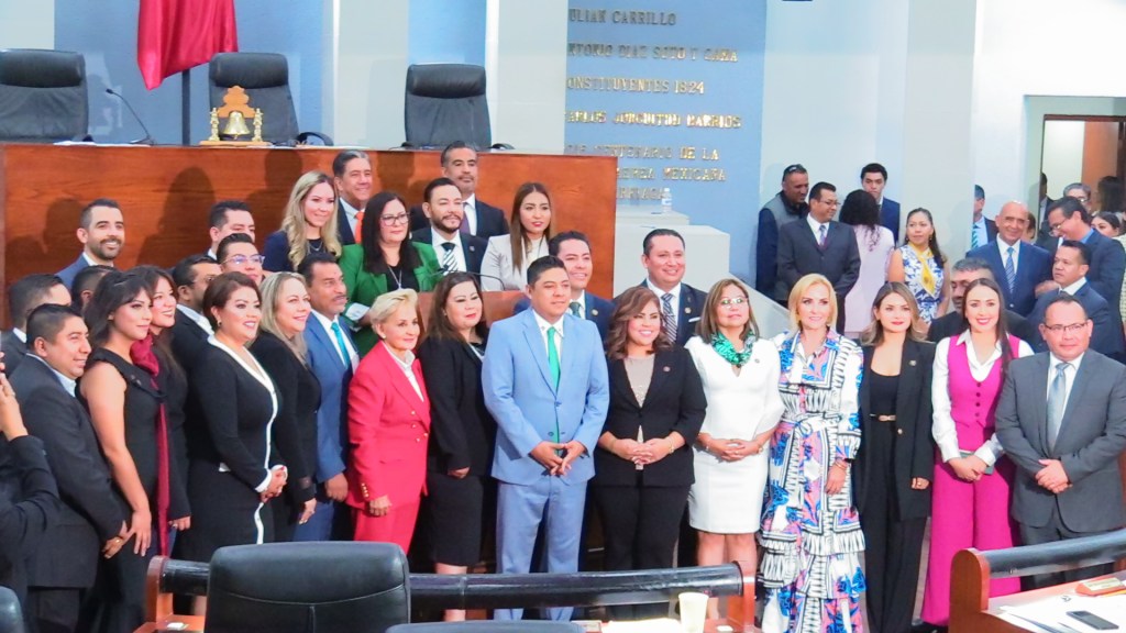 GOBERNADOR GALLARDO TOMA PROTESTA A LOS NUEVOS LEGISLADORES DEL CONGRESO DEL ESTADO.