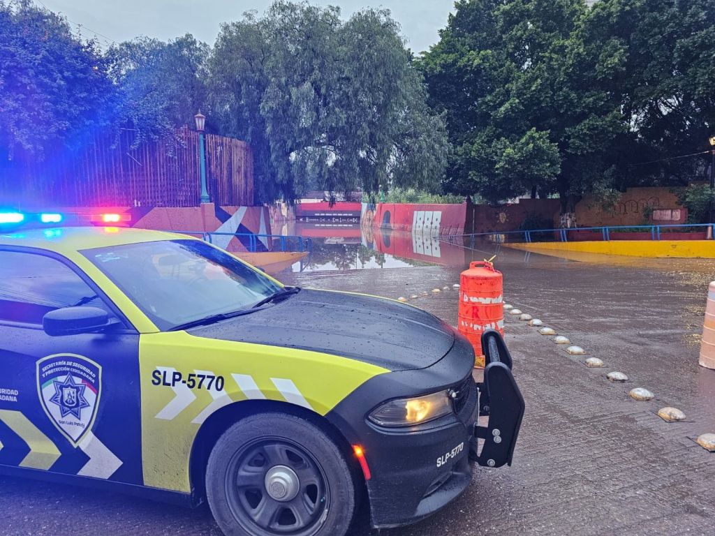 Lluvias extraordinarias afectaron principalmente sur y centro del municipio de SLP; se prevén más precipitaciones para este&nbsp;sábado