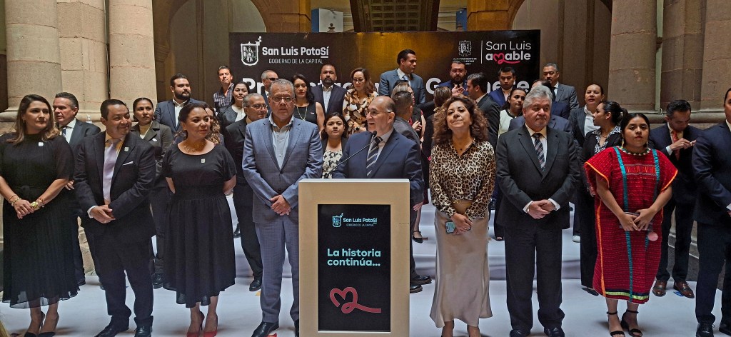 Alcalde Enrique Galindo presenta Gabinete Municipal capaz, comprometido y paritario, que continuará el San Luis&nbsp;Amable