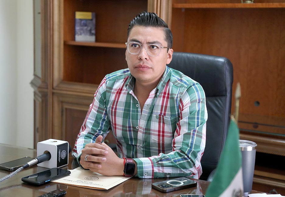 SERÁ LA JUNTA DE COORDINACIÓN POLÍTICA LA QUE DEFINA EL CALENDARIO Y EL FORMATO DE LAS COMPARECENCIAS POR LA GLOSA DEL TERCER INFORME: DIP. CUAUHTLI BADILLO&nbsp;MORENO