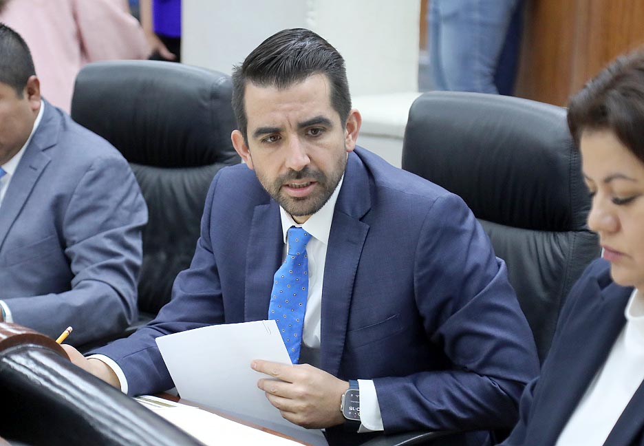 EL INTERAPAS DEBERÁ DAR SEGUIMIENTO A LAS DENUNCIAS QUE HA PRESENTADO ANTE LA DETECCIÓN DE TOMAS&nbsp;CLANDESTINAS