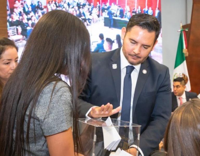 Reafirma Regidor Rubén Lárraga continuidad para más acciones, programas y obras a favor de la población&nbsp;potosina