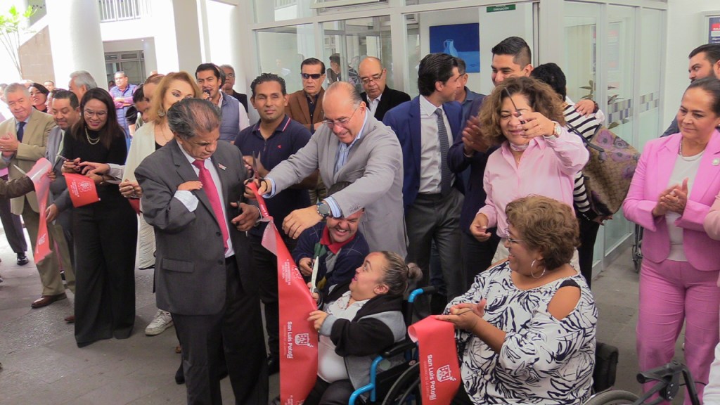 Alcalde Enrique Galindo pone en servicio Oficina de Atención a Personas con Discapacidad de la&nbsp;UAM