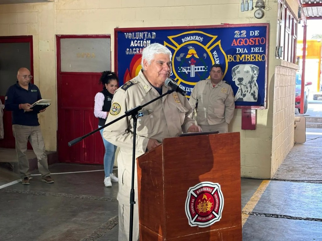 BOMBEROS RECONOCEN APOYO DEL SECTOR EDUCATIVO ESTATAL CON COLECTA&nbsp;ANUAL