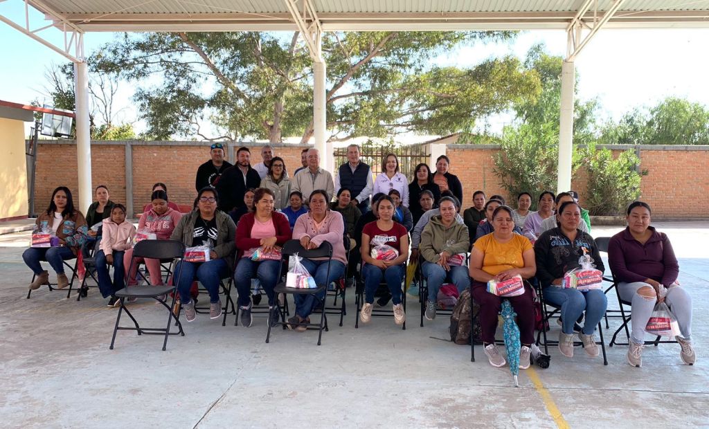 Arranca segunda etapa de la entrega de kits para una menstruación digna en la Delegación de&nbsp;Bocas