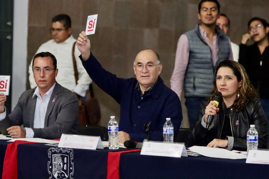 Consejo de Desarrollo Social aprueba fortalecer Vialidades Potosinas; se pavimentarán 147 mil metros cuadrados&nbsp;más