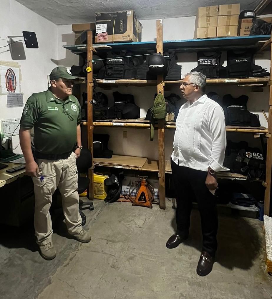 NORMAL Y CON TOTAL APEGO A DERECHO LAS REVISIÓNES A COMANDANCIASMUNICIPALES: RUIZ&nbsp;CONTRERAS