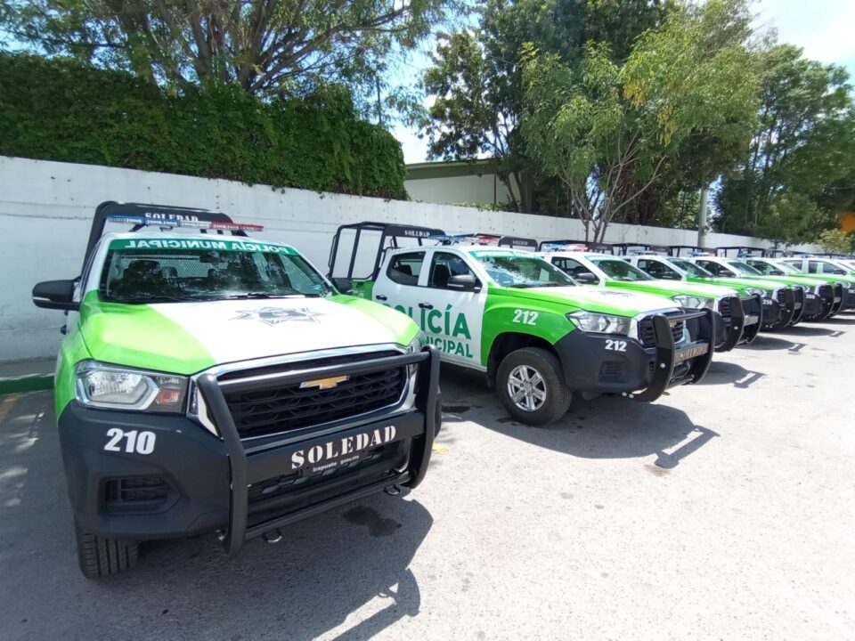«50 NUEVAS PATRULLAS SE SUMAN AL PARQUE VEHÍCULAR PARA REFORZAR SEGURIDAD EN SOLEDAD DE GRACIANO SÁNCHEZ» ALCALDE J. NAVARRO&nbsp;MUÑIZ
