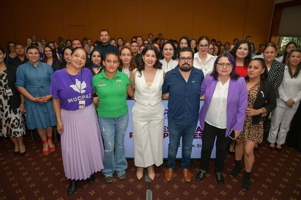 COMPARTEN EXPERIENCIA EXITOSA DE MUJERES MUCPAZ DE SLP EN&nbsp;SINALOA