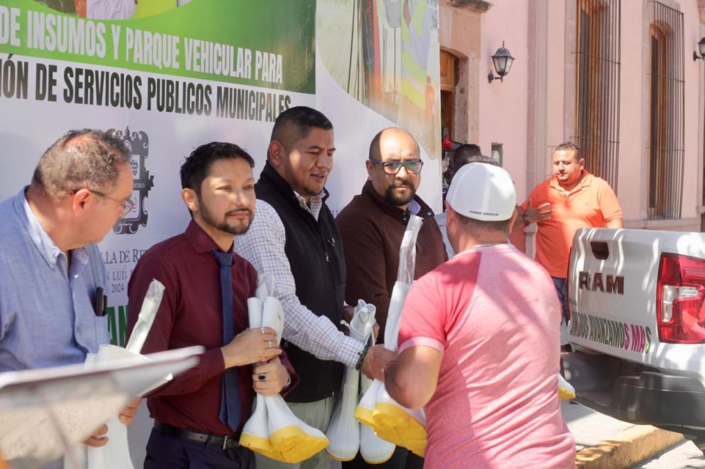 ISMAEL HERNÁNDEZ REFUERZA ÁREAS CLAVE EN VILLA DE REYES CON NUEVO&nbsp;EQUIPAMIENTO