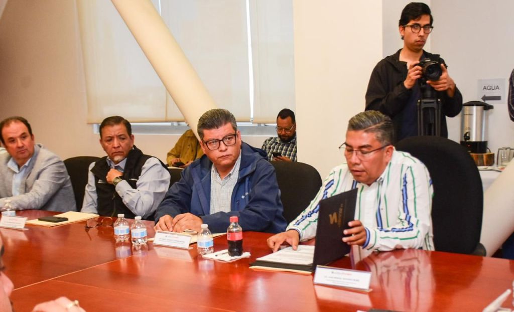 ALCALDE DE SOLEDAD NAVARRO MUÑIZ SE ABSTIENE DE VOTAR POR NUEVO DIRECTOR DE&nbsp;INTERAPAS