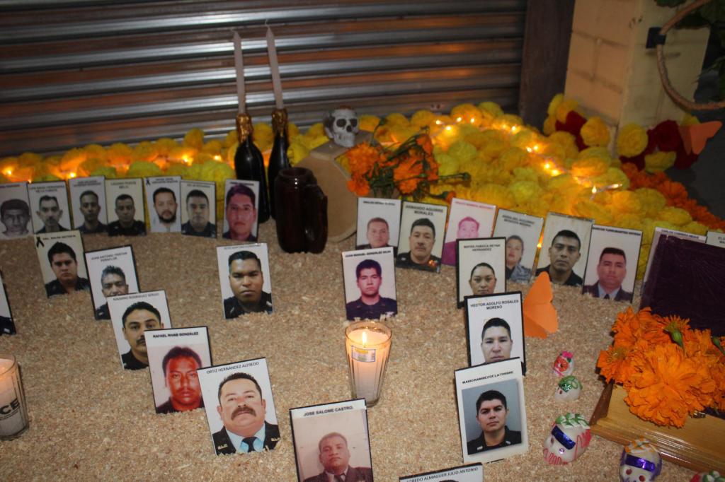 GUARDIA CIVIL ESTATAL HONRA LA MEMORIA DE COMPAÑEROS CAÍDOS EN&nbsp;CUMPLIMIENTO