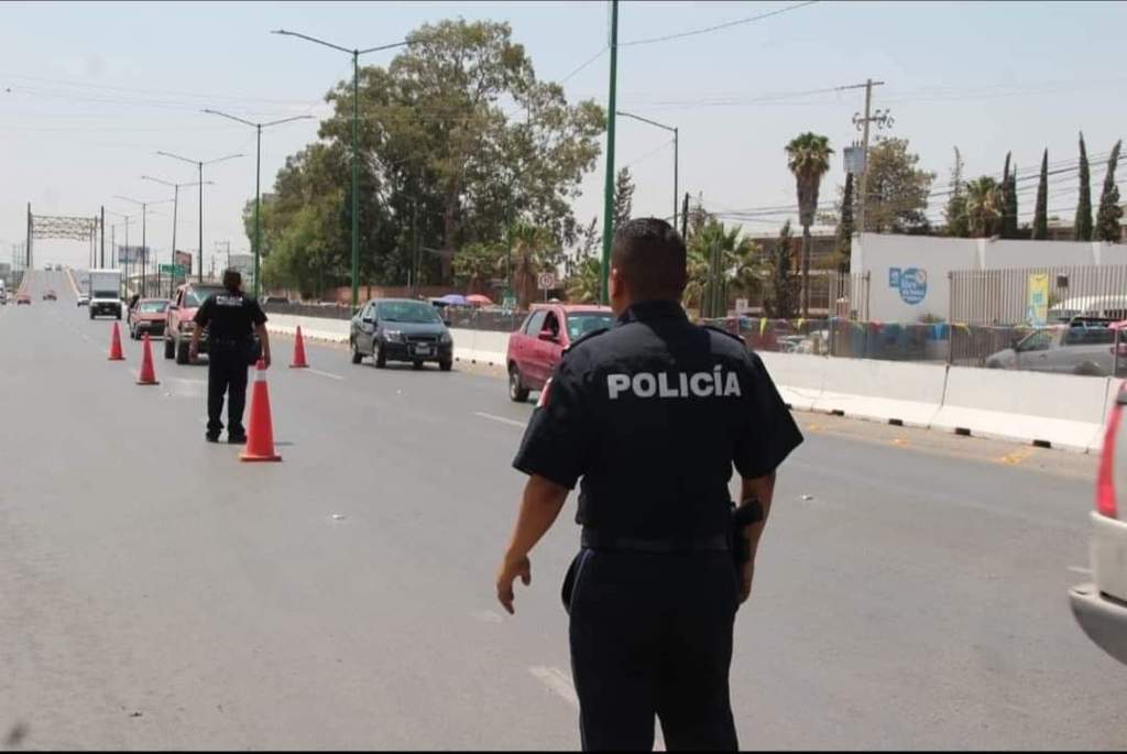 POLICÍA VIAL DE SOLEDAD REFORZARÁ PRESENCIA EN BULEVAR VALLE DE LOS FANTASMAS POR CONSTRUCCIÓN DE PUENTE&nbsp;PEATONAL