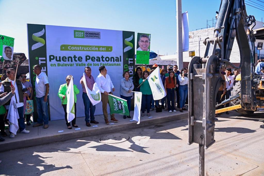 RICARDO GALLARDO Y JUAN MANUEL NAVARRO INICIAN LA CONSTRUCCIÓN DEL TAN ESPERADO PUENTE PEATONAL EN LA ZONA&nbsp;ORIENTE
