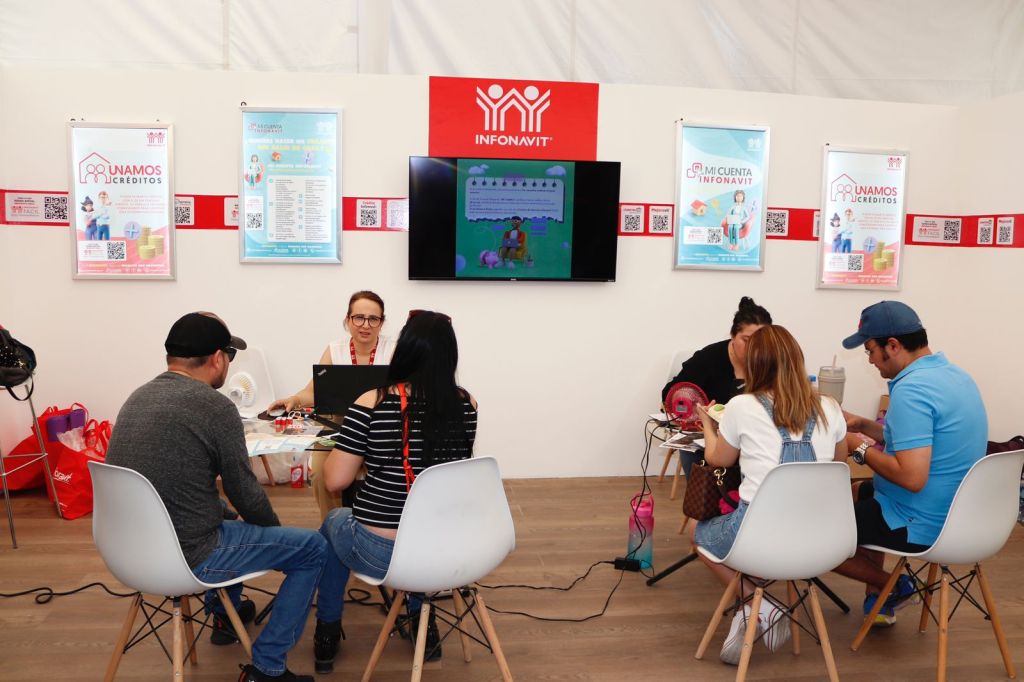 INFONAVIT ACERCA CRÉDITOS Y SOLUCIONES DE PAGO A&nbsp;POTOSINOS