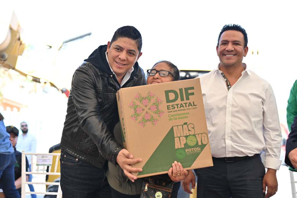 RICARDO GALLARDO BRINDA MÁS APOYO EN CONECTIVIDAD PARA&nbsp;MEXQUITIC